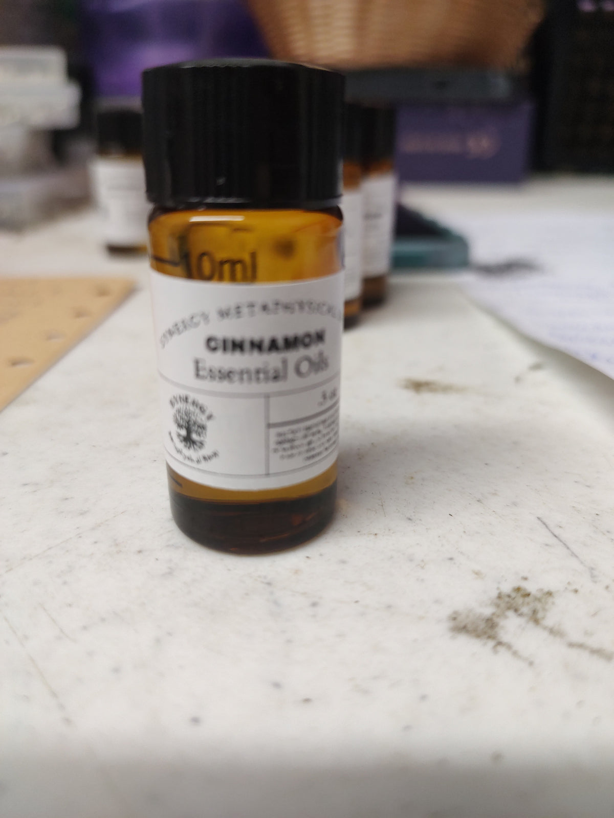 Essential Oil Cinnamon